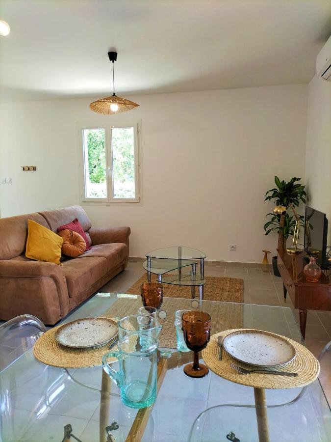 Quietude En Luberon Apartment Roussillon en Isere Екстериор снимка