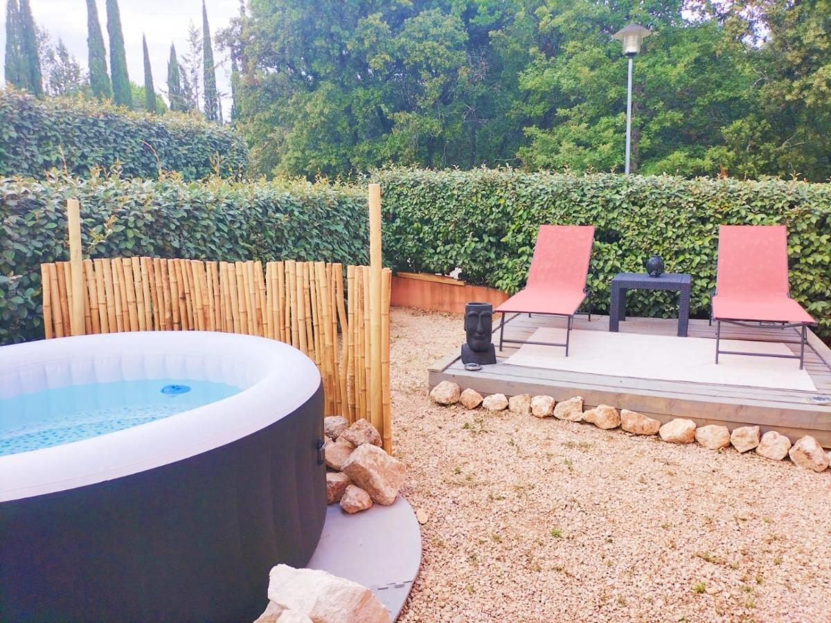 Quietude En Luberon Apartment Roussillon en Isere Екстериор снимка